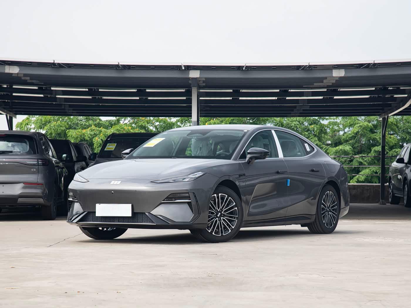Geely Galaxy E8